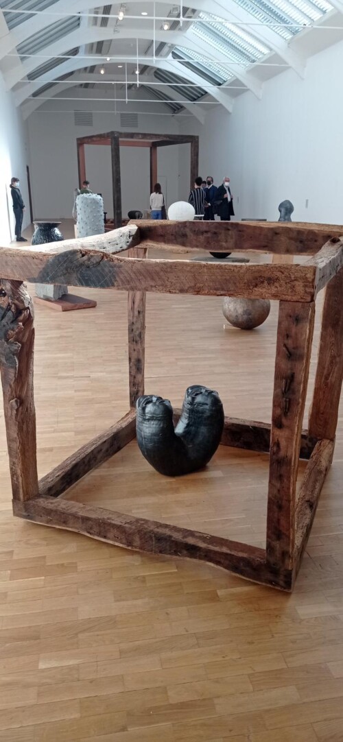 Vue d'une installation de Theaster Gates - Whitechapel Gallery